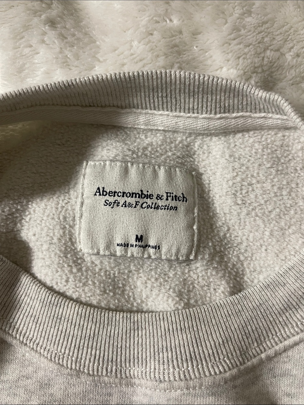 Abercrombie & Fitch Soft AF Heather Gray Crewneck with Classic NBA Logo - Picture 2 of 4